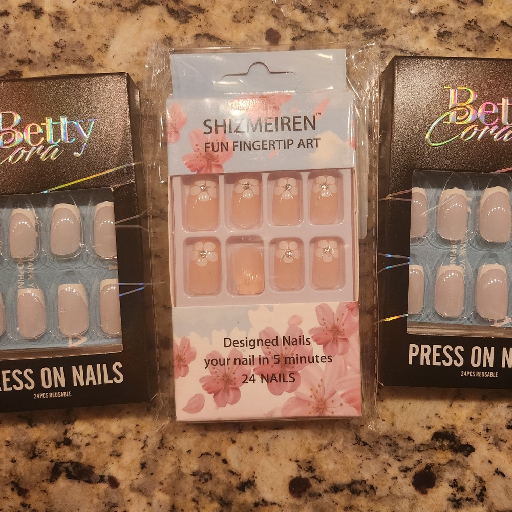 3 new unopened press on nail kits